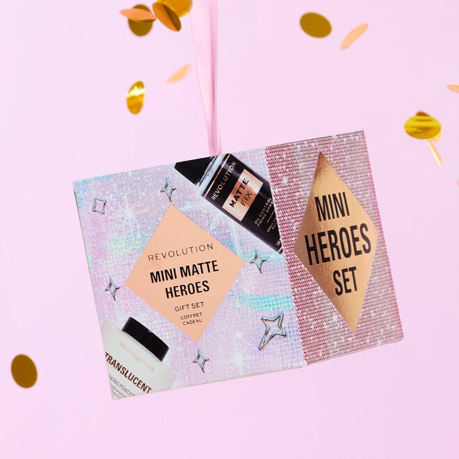 Makeup Revolution Mini Matte Heroes Gift Set