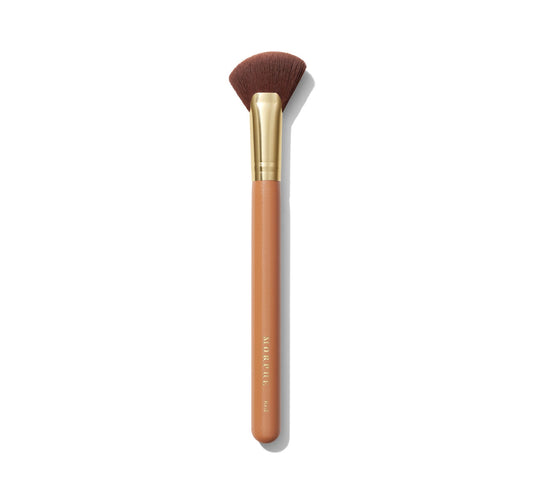M610 - GLOW SHOW HIGHLIGHTER FAN BRUSH