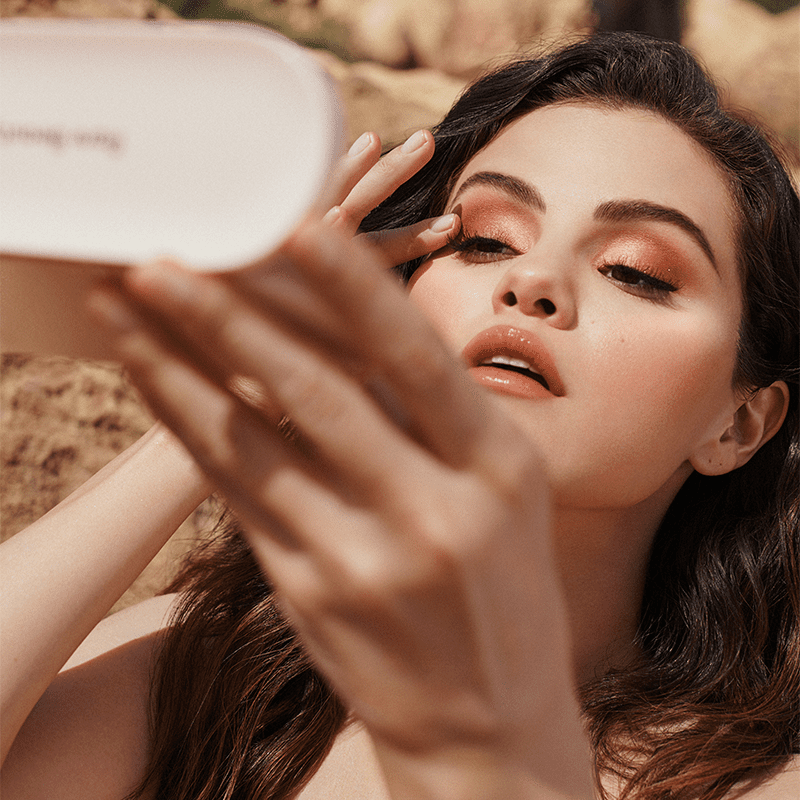 Rare Beauty Discovery Eyeshadow Palette